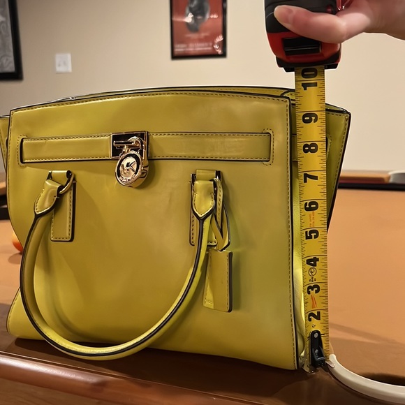 Michael Kors purse - Hamilton Traveler (NWT) - Picture 13 of 15